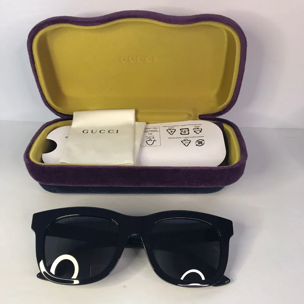 💯 Original Gucci GG0326S 001 Sunglasses with Case and Bag